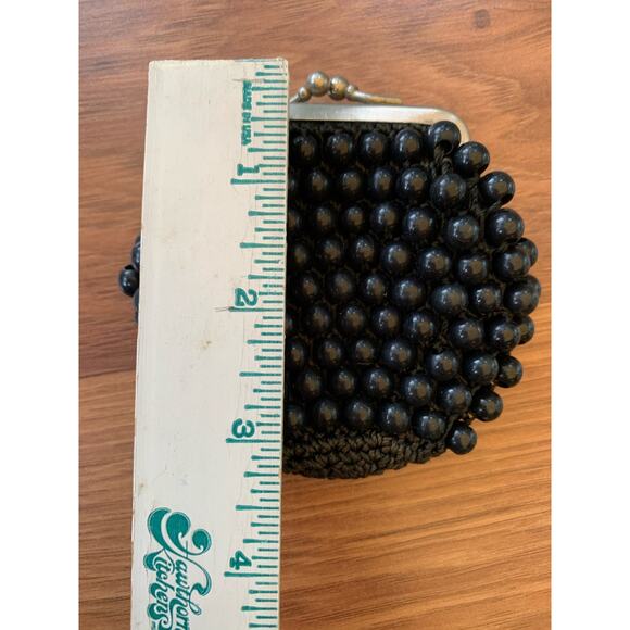 Vintage 1940s 50s Black Beaded Crochet Change Purse Kiss Lock Large Beads - Picture 6 of 9